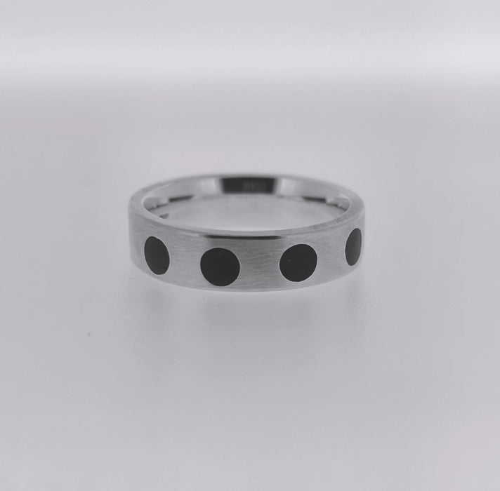 Whitby Jet and Silver Satin Band Ring NRT5EH06H