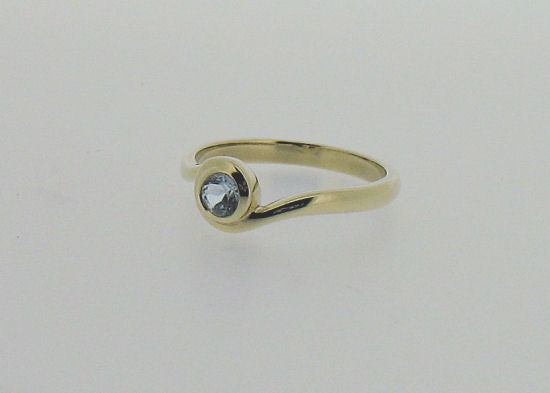 Aquamarine 9ct Gold Ring R1504