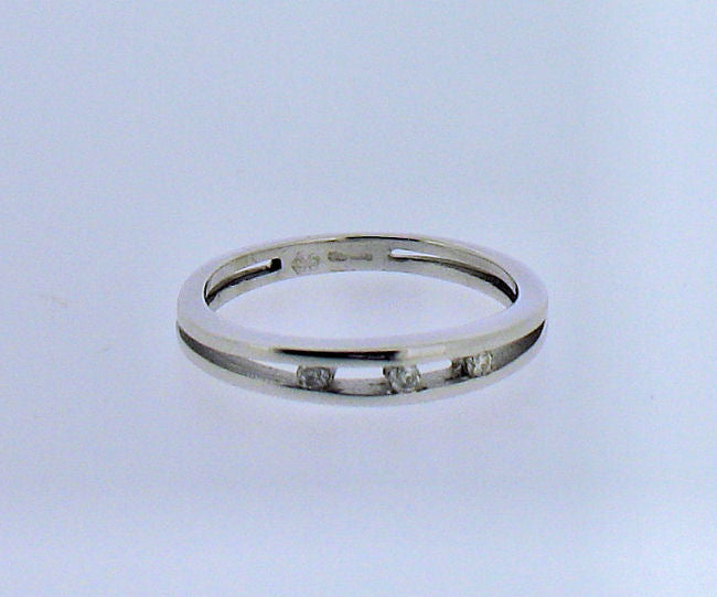 Diamond and 9ct White Gold Ring 41804