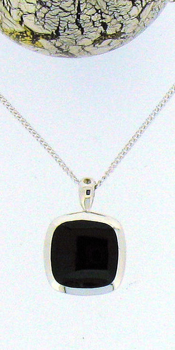 Whitby Jet & Silver Pendant 68429