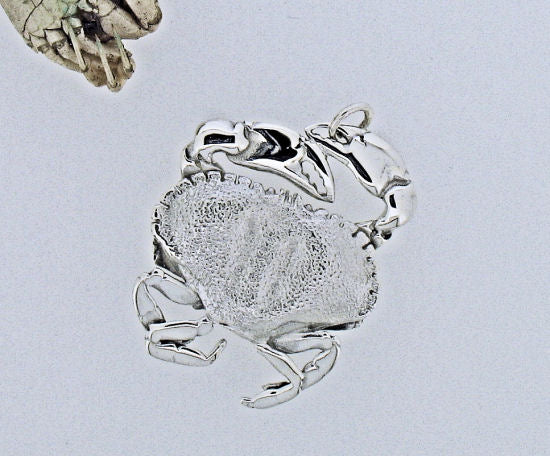 Silver Large Crab Pendant AP1-1