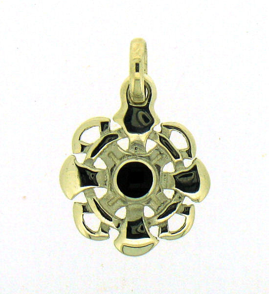 Whitby Jet Silver Octofoil Pendant AP-4