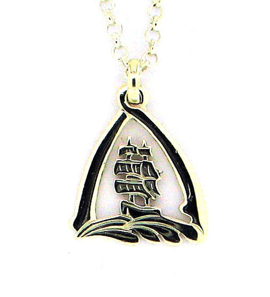 Silver Small Endeavour Pendant N P 27
