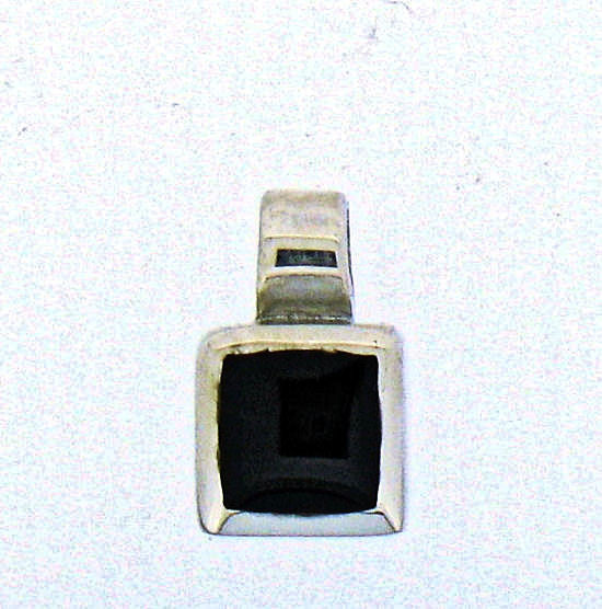 Whitby Jet Silver Pendant NP58