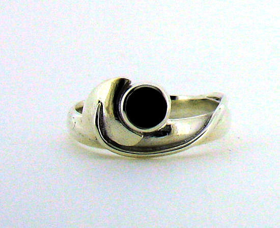 Whitby Jet Silver Ring NR71